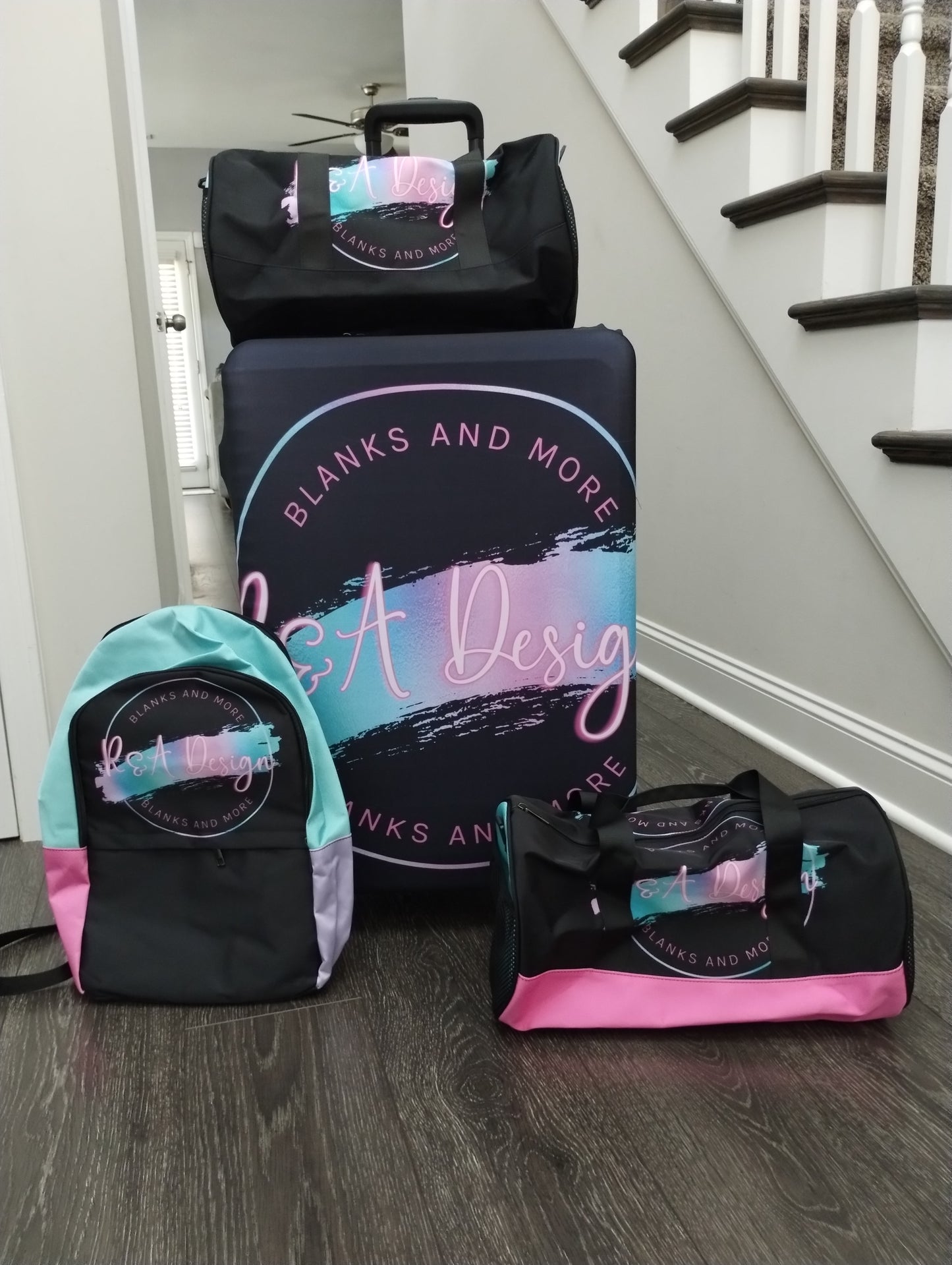 Custom Travel Bags